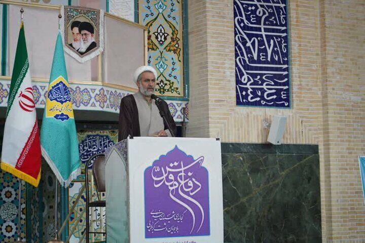 امام جمعه موقت زنجان: اقتدار ملت ایران با ایستادگی مقابل دشمن به نمایش درآمد
