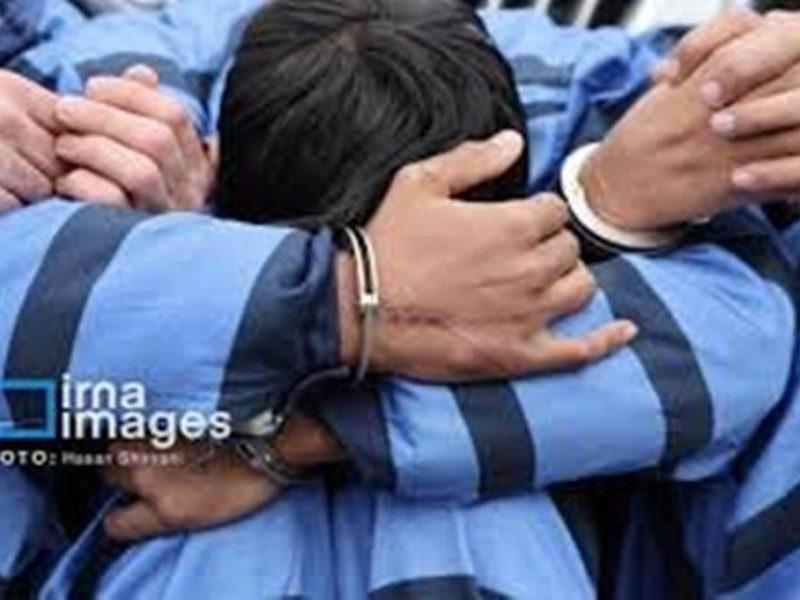 بسته حوادث/ از دستگیری قاتل فراری تا فروشنده سلاح گرم در بازار تهران