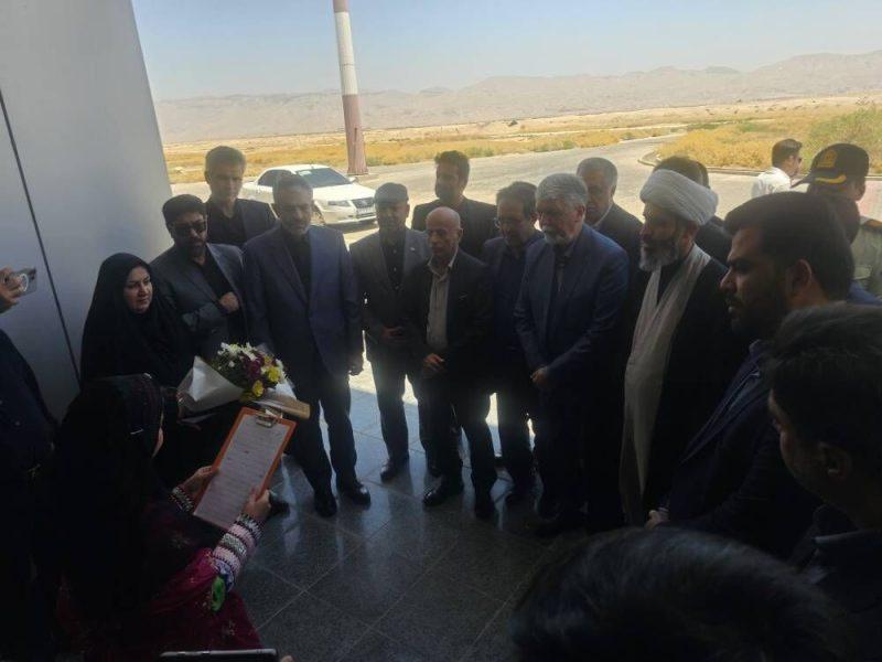 وزیر فرهنگ و ارشاد اسلامی وارد لامرد شد
