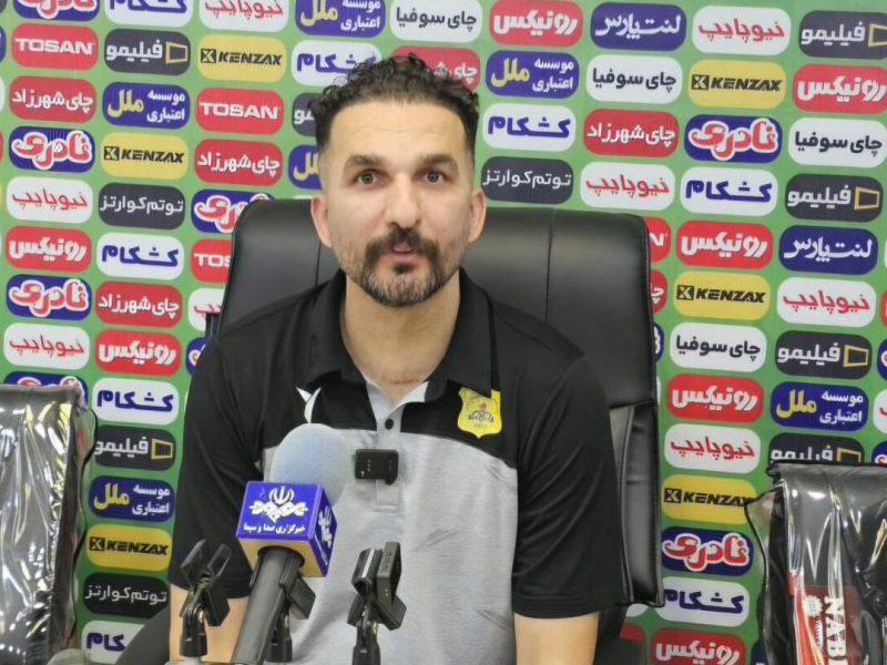 مربی صنعت‌نفت آبادان: موقعیت‌های زیادی از دست دادیم