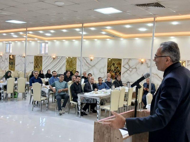فرماندار مرند: اصناف ستون اعتماد و آرامش در جامعه هستند