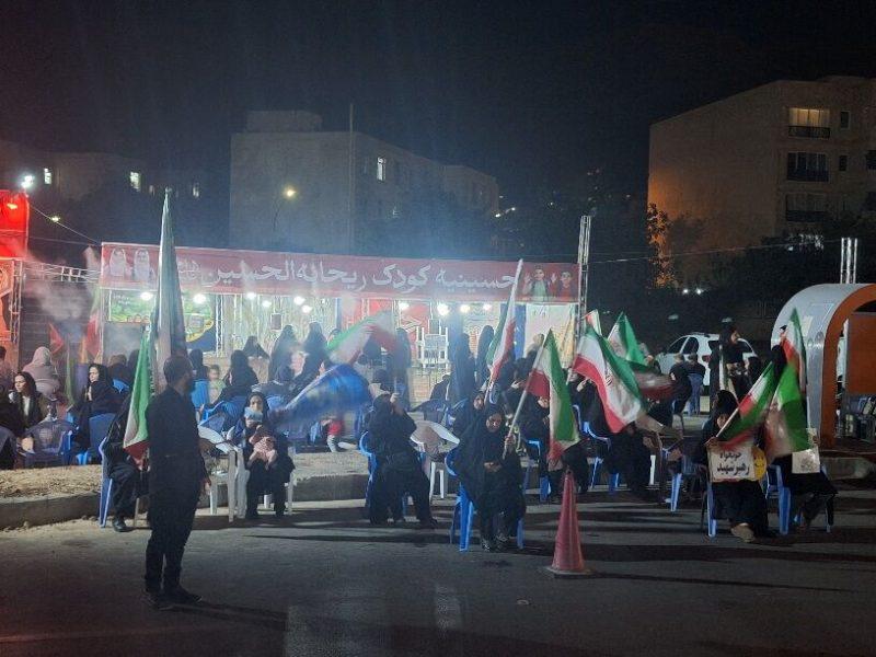 شیراز پس از ۱۲۱ شب حضور؛ خیابان‌ها همچنان میزبان روایت همدلی و وفاق مردم