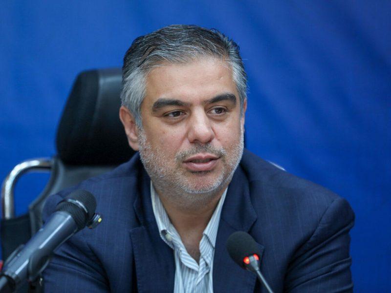استاندار به سه فرمانده پرافتخار استان مرکزی در پی ارتقای درجه تبریک گفت