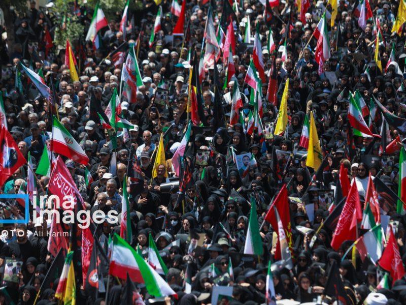 تشییع میلیونی رهبر شهید نشان دهنده وفاداری مردم به انقلاب اسلامی است