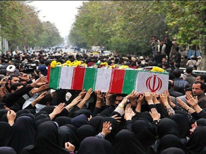 ۲ شهید مدافع میهن در خاک فارس آرام گرفتند