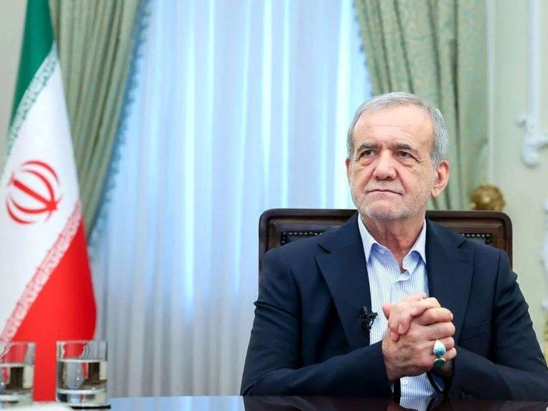 پزشکیان صبور و مخالفان عجول؛ حکایت پیر و خشت خام