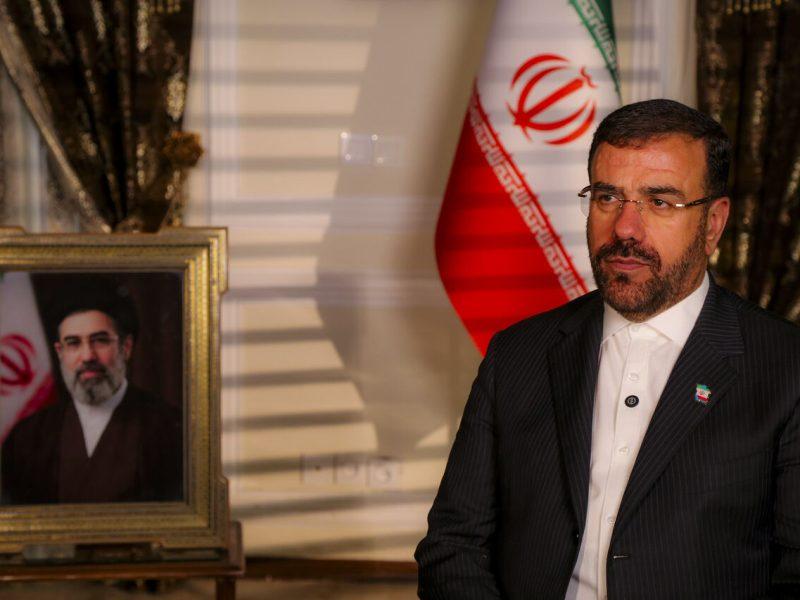 استاندار فارس: تامین اجتماعی سرمایهگذاری برای توسعه پایدار و عدالت اجتماعی است