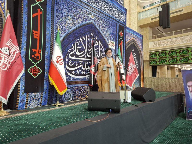 امام جمعه موقت زنجان: مقاومت، تنها راه حفظ استقلال و عزت ملی است