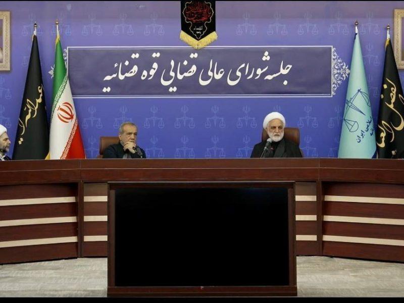 همه مکلف به حمایت از دولت در شرایط کنونی هستیم/ تمام همت رییس جمهور خدمت به کشور است