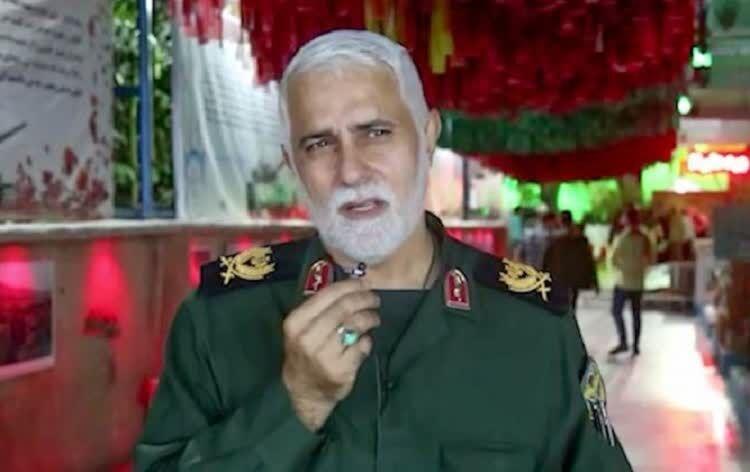 جنگ و فتنههای مختلف دشمن ذرهای از اراده پولادین ملت و نیروهای مسلح نمیکاهد