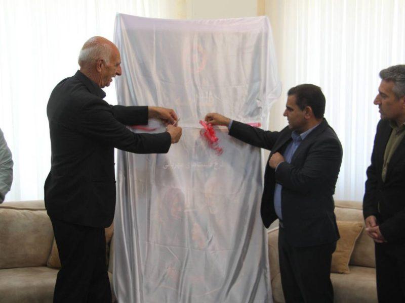 شیرخوارگان ایلام در پناه دستان مهربان سالمندان