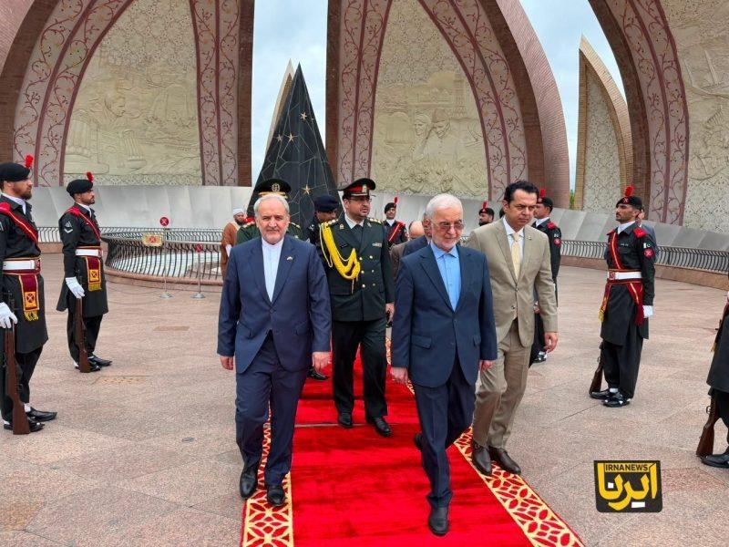آغاز برنامه‌های رسمی وزیر کشور در اسلام‌آباد؛ بازدید از نمای تاریخی پاکستان