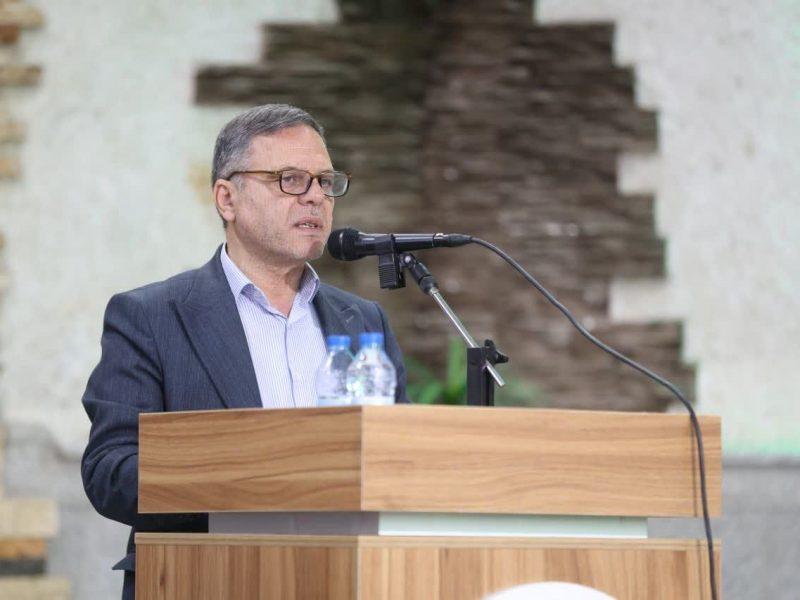 استاندار زنجان: ارتش بازوی توانمند دفاعی و سرمایه اجتماعی عظیم کشور است