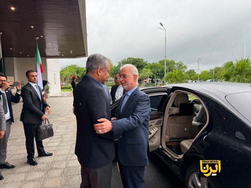 استقبال از وزیر کشور ایران در مقر پلیس اسلام‌آباد + فیلم