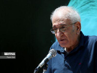 احمد پوری: نویسندگان جوان در لاک خود فرورفتهاند/ اضافه شدن حوادث تاریخی به داستان
