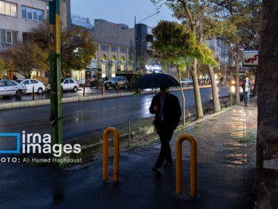هوای مشهد خنک و بارانی میشود