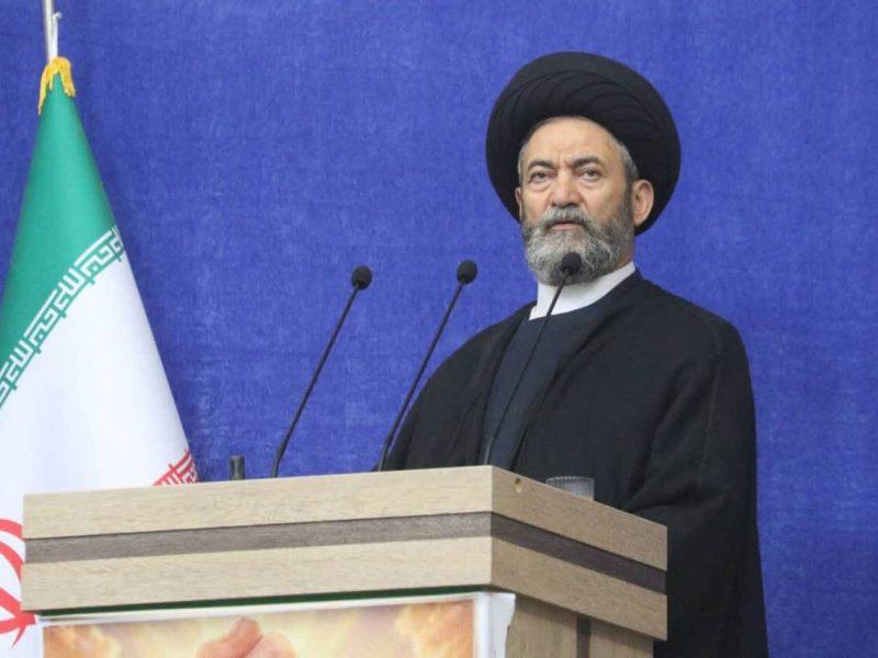 امام جمعه اردبیل: سردرگمی ترامپ در برابر ملت ایران نشان اقتدار ماست/ فایل صوتی