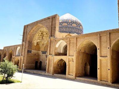 یک میلیون استان فارسی روزانه با مساجد در ارتباط هستند