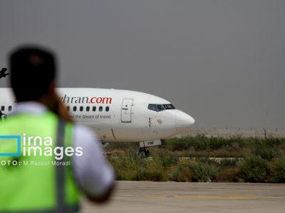 باند فرودگاه قم در حال تکمیل است/سالن ترانزیت و برج مراقبت در مسیر نهایی شدن