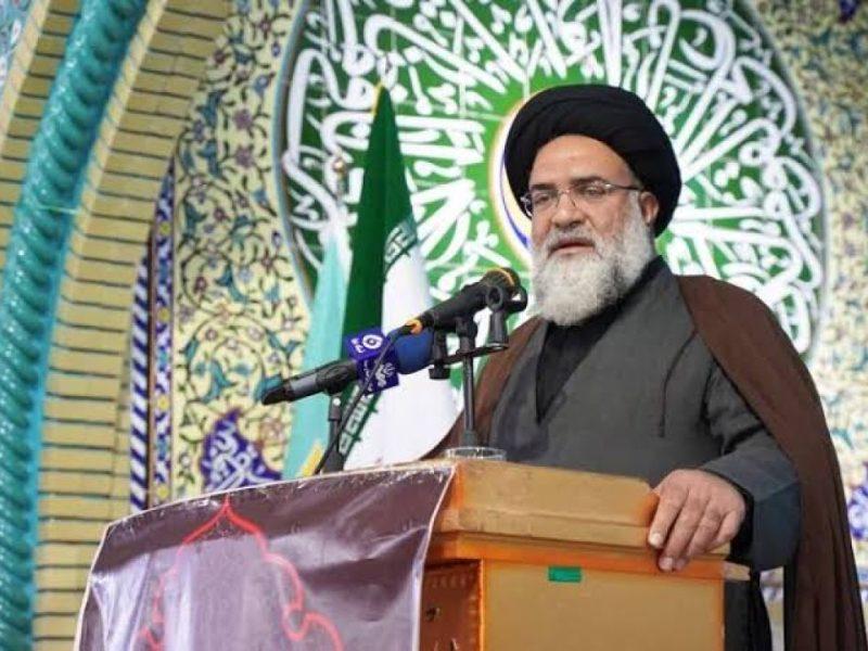 امام جمعه یاسوج: خدمت به مردم عبادت است