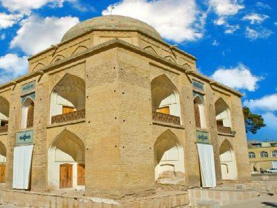 بیبیدخترون؛ مقبرهای در دل خاک، گنبدی بر آسمان
