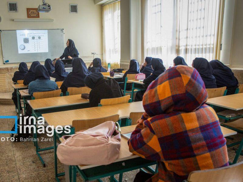 آموزش و پرورش کرمان در تنگنای ناترازی نیروی انسانی؛ تقلا برای جبران موقت کمبود معلم