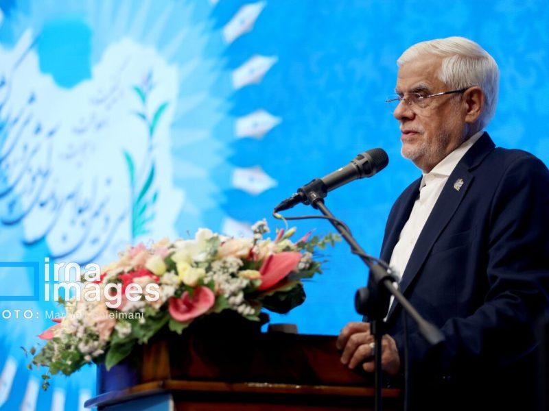 عارف: ایران باید در جمع ۱۰ کشور برتر هوش مصنوعی قرار گیرد