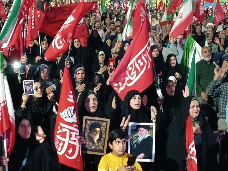 فیلم| ۴۰ روز فراق؛ بیرجندیها در سوگ رهبر شهید