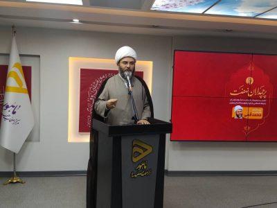 حجت الاسلام قمی: بانوان پیشران خط مقدم نبرد تبیینی و شناختی در کشور هستند
