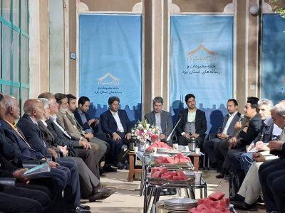 دادستان یزد: خبرنگاران، مطالبات مردم را پیگیری کنند
