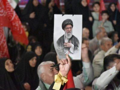 فیلم| مرزداران ایلامی پای کار مکتب رهبر شهید
