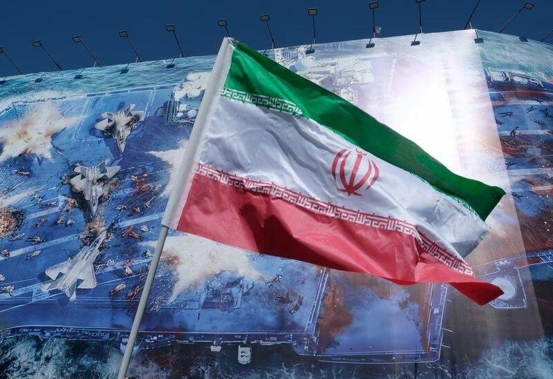 تحریم باعث عقبنشینی ایران نمیشود/آمریکا چارهای جز تن دادن به تفاهمنامه ندارد