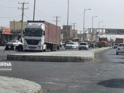 کاهش تعرفه واردات، گامی مهم برای توسعه تجارت رسمی با پاکستان است