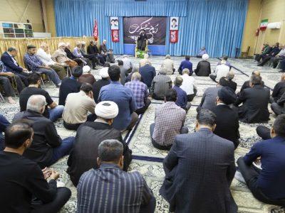 فیلم| غربت عسکری در کوچههای فاطمی؛ مصلی تا دفتر امام جمعه یزد