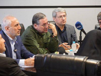 استاندار آذربایجانغربی: مرزنشینان باید از ظرفیتهای اقتصادی مرزها بهرهمند شوند