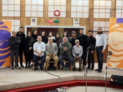 فرهاد بشارتی و امیر پارسی در رادیو آرایشگر و کارمند شدند؛ دغدغههای مردم در «شهر فرنگ»
