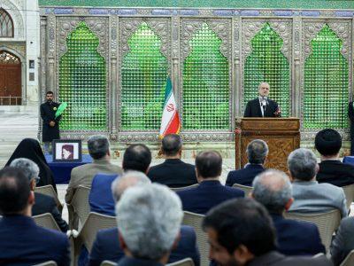 رئیسجمهور: ایران نیاز به خدمت شبانهروزی دارد نه توصیه و نصیحت