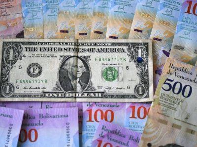 نسخه «پزشک پول» برای تورم ۴۰۰ درصدی ونزوئلا؛ دلار جایگزین بولیوار میشود؟