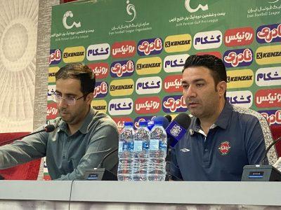نکونام: به نتایج قبلی تراکتور و پرسپولیس فکر نمیکنم/شخصیت تیمیمان را نشان دادهایم