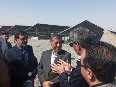 افتتاح نیروگاه خورشیدی ۱۵ مگاواتی دمیرگران در قم