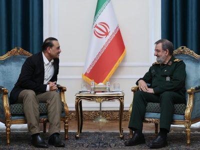 سرلشکر رضایی: آمریکا باید اقدامات عملی در خصوص اجرای شروط تفاهمنامه انجام دهد