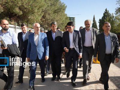 بازدید رئیس سازمان برنامه و بودجه از بزرگترین پروژه درمانی جنوب کشور در کرمان