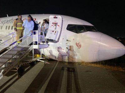 خروج هواپیمای سپهران از باند فرودگاه مشهد