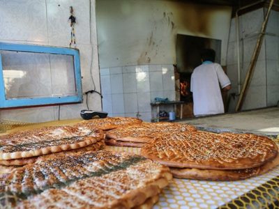 معاون استاندار مرکزی: نظارت بر نانواییهای استان افزایش مییابد