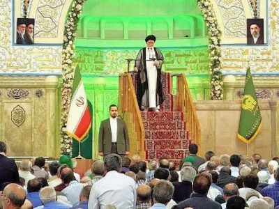 امام جمعه مشهد: دشمن در بازگرداندن تنگه هرمز به وضعیت پیش از جنگ ناکام مانده است