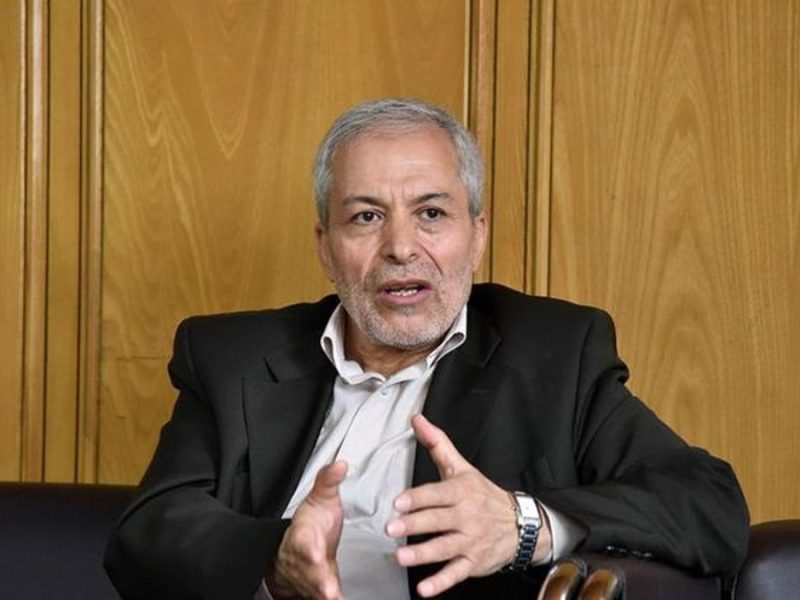 میرلوحی: عدهای بر سر شاخه نشسته و بن میبرند