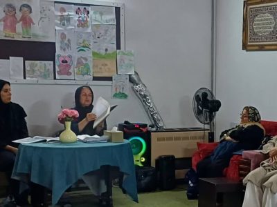 کتاب، همنشین روزهای شاد و آرامشبخش سالمندان