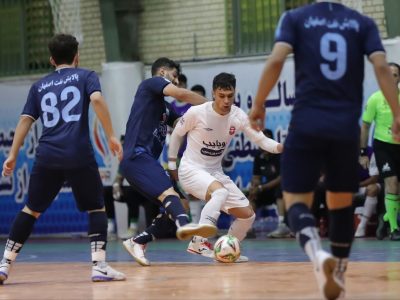شهرآورد فوتسال اصفهان مساوی شد