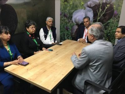 رایزنی هیات ایرانی با مقامات اتحادیه جهانی حفاظت درباره برنامه مدیریت گونههای در معرض خطر