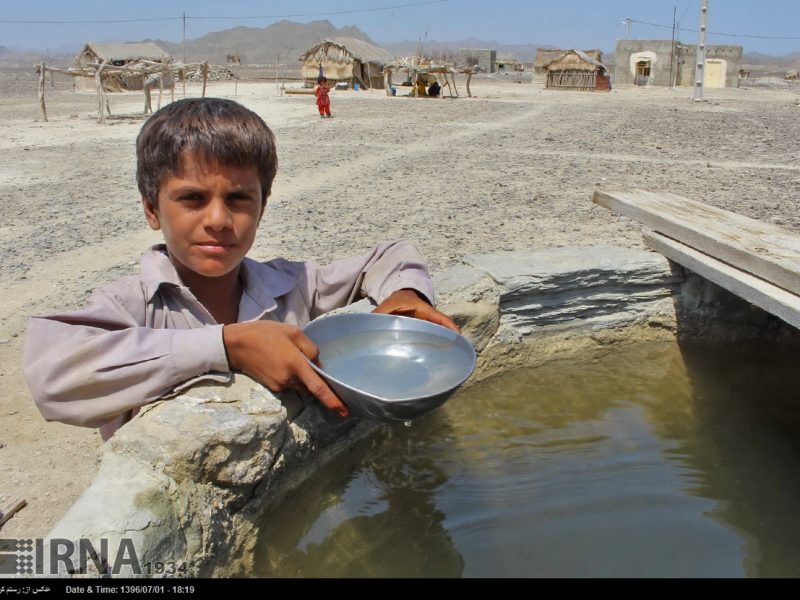 اهالی ۳۸۹ روستای چابهار و دشتیاری در انتظار راه اندازی تصفیه خانه آب